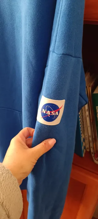Sudadera Adidas x NASA Edición Limitada