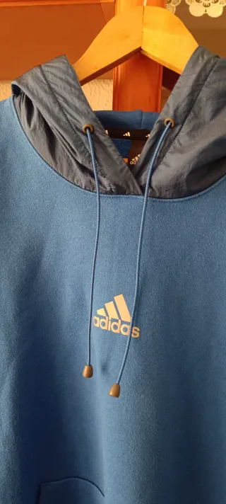 Sudadera Adidas x NASA Edición Limitada