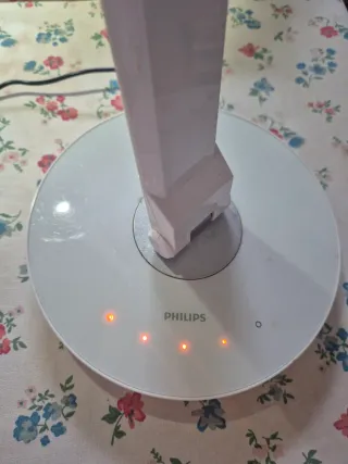 Flexo LED USB Phillip Plata/Blanco