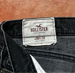 Vaqueros Hollister Hombre W30 L30 Negros