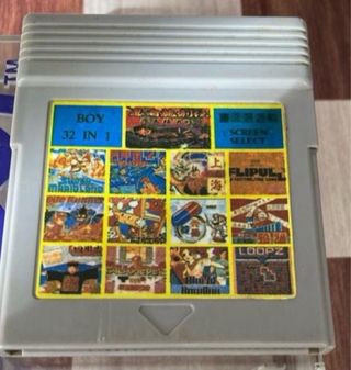 Game Boy Pocket + 32 juegos en 1 cartucho