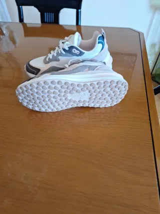 Zapatillas Pepe Jeans rosas y blancas