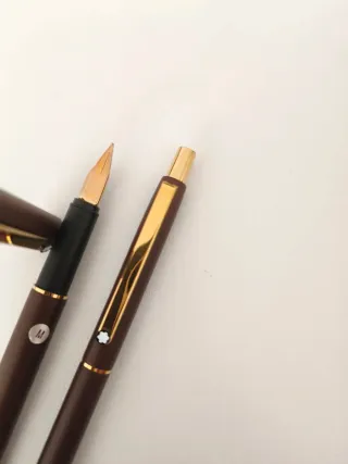 Pluma y bolígrafo Montblanc Marrón