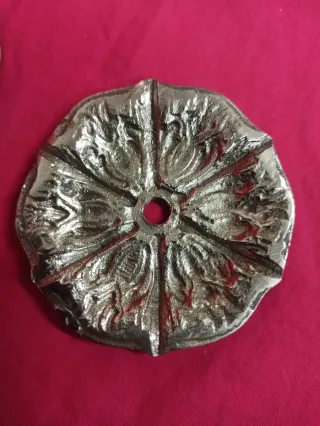 PLATOS BRONCE LAMPARA ANTIGUA.