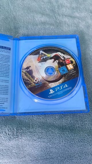 Juego PS4 ARK: Survival Evolved (Físico)