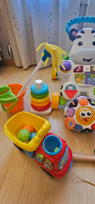 Lote de juguetes infantiles