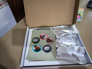 Marco huellas bebé pie y mano