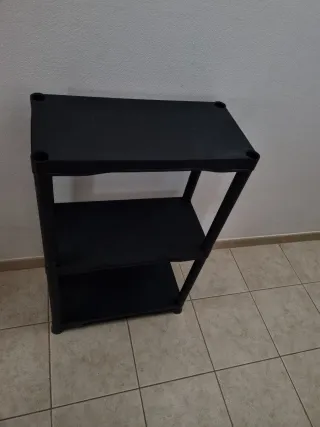 Estantería de plástico negra 3 pisos