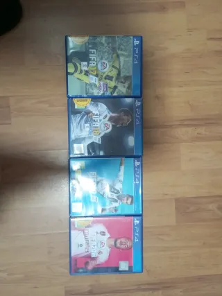 Lote 4 FIFA PS4 (17, 18, 19, 20)