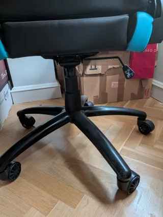 Silla Gaming Newskill Takamikura Azul