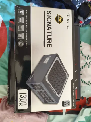 Antec Signature 1300W Fuente de Alimentación