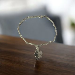 Bracciale donna con ciondolo quadrifoglio