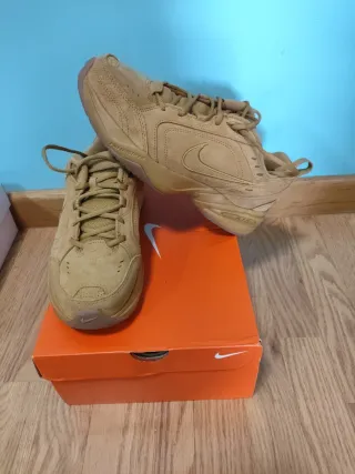 Zapatillas Nike Air Monarch Talla 44