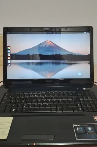 Portátil Asus A72J Intel Core i3