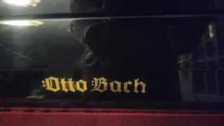 Piano Otto Bach Negro