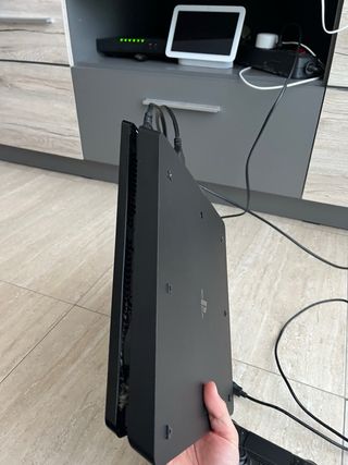 Lote PS4 Slim 500GB + 3 Mandos + Juegos