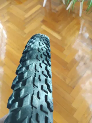 Cubierta Bontrager XR MUD 27.5 x 2.00