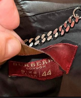 Plumífero Burberry plateado