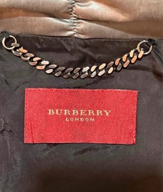 Plumífero Burberry plateado