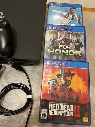 PS4 Pro + Mando + 5 Juegos (Precio negociable)