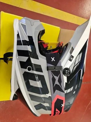 Casco Moto Enduro Thor con Gafas