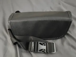 Monedero de cuero para monedas y billetes