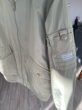 Cazadora Zara niño 128 cm
