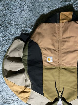 Chaqueta Carhartt Rework Vintage Bomber Patchwork