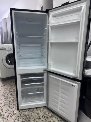 Nevera Hanseatic + garantía y transporte