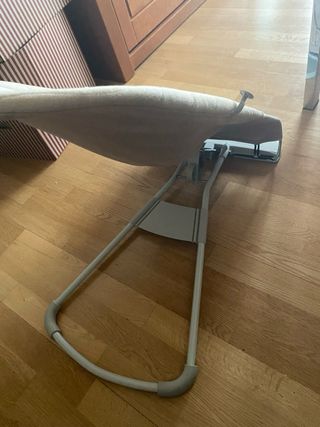 Hamaca Babybjorn 0-2 años con juguete