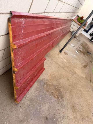 Placa sandwich panel aislante