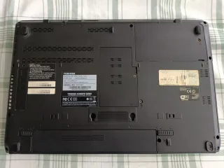 Portátil Toshiba Satellite Pro S500-10D Negro