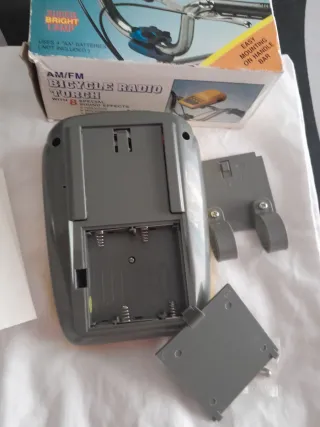 Radio Linterna para Bicicleta .
