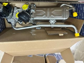 Alternador HELLA 14V 90A 8EL 011 711-561