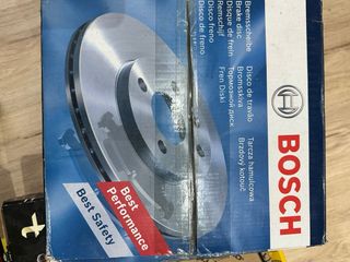 Alternador HELLA 14V 90A 8EL 011 711-561