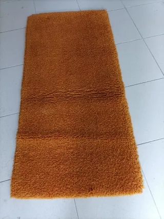 2 alfombras pelo corto naranja