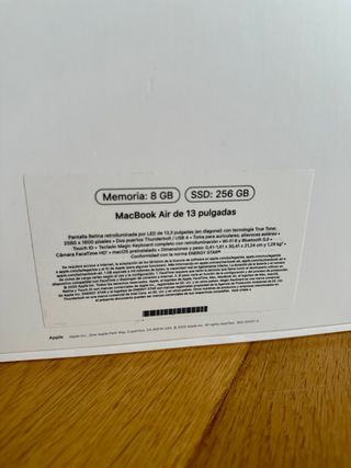 MacBook Air Gris (Pantalla Averiada)