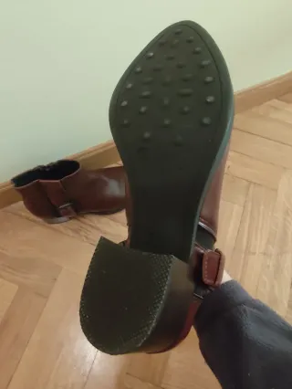 Botines de tacón marrones