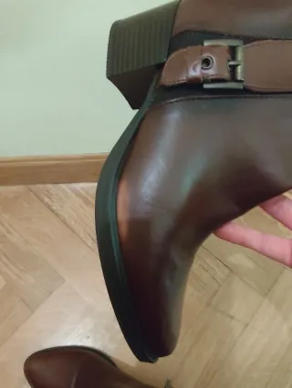 Botines de tacón marrones