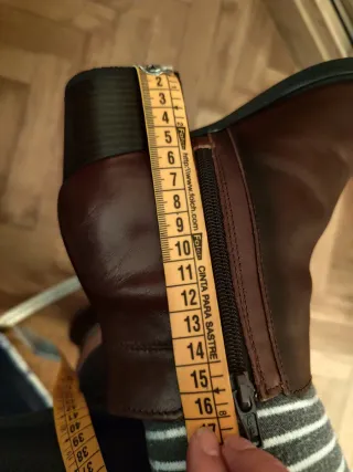 Botines de tacón marrones