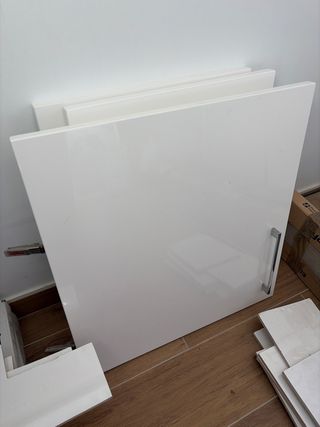 Puertas de armario cocina lacadas blanco