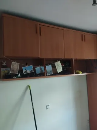 Mueble de madera con 6 cajones