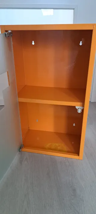 Mueble Botiquín Naranja con Puerta de Cristal