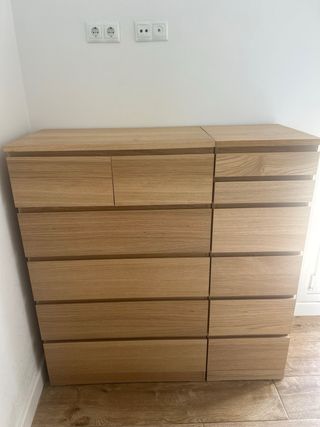 Comoda de Ikea MALM color madera