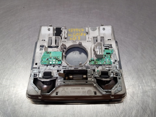 LUZ INTERIOR VOLKSWAGEN GOLF V (1K1)(10.2003) BKD