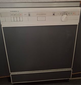 Lavavajillas Thomson M45