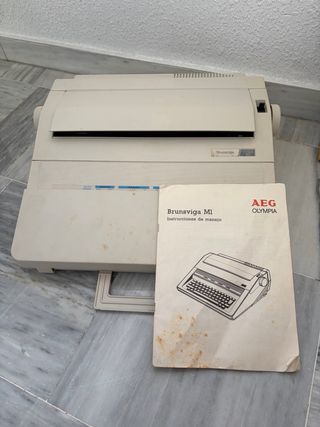 Brunsviga M1 Máquina de escribir eléctrica