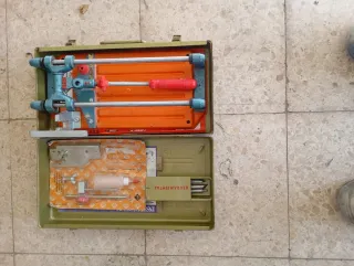 Cortador de azulejos Rubi 15x15