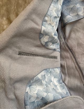 Americana gris hombre