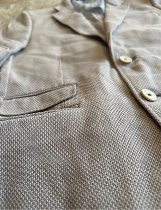 Americana gris hombre